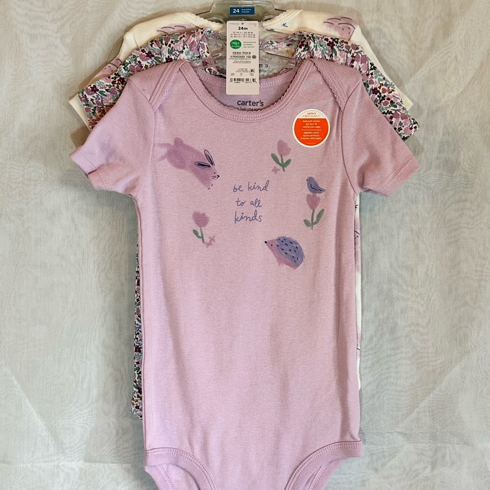24 mo. Carter's set of 3 onsies. NWT